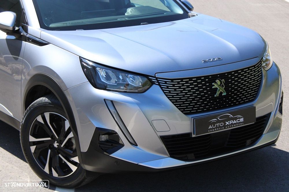 Peugeot e-2008 Allure - 3