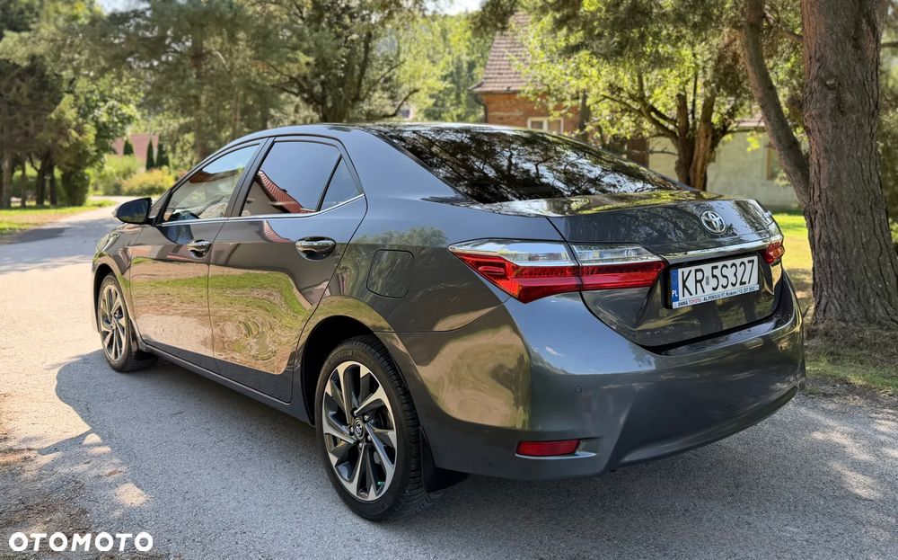 Toyota Corolla 1.6 Prestige MS EU6 - 10
