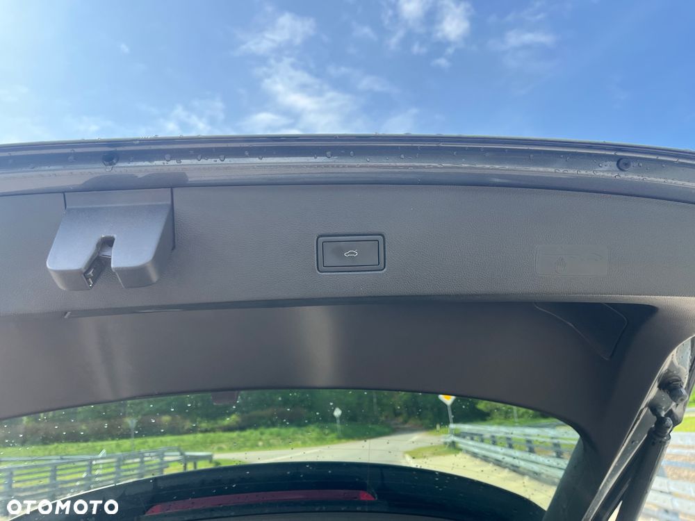 Volkswagen T-Roc 2.0 TDI SCR DSG R-Line - 15