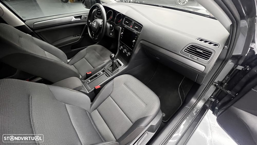 VW Golf Variant 1.6 TDi Confortline - 51