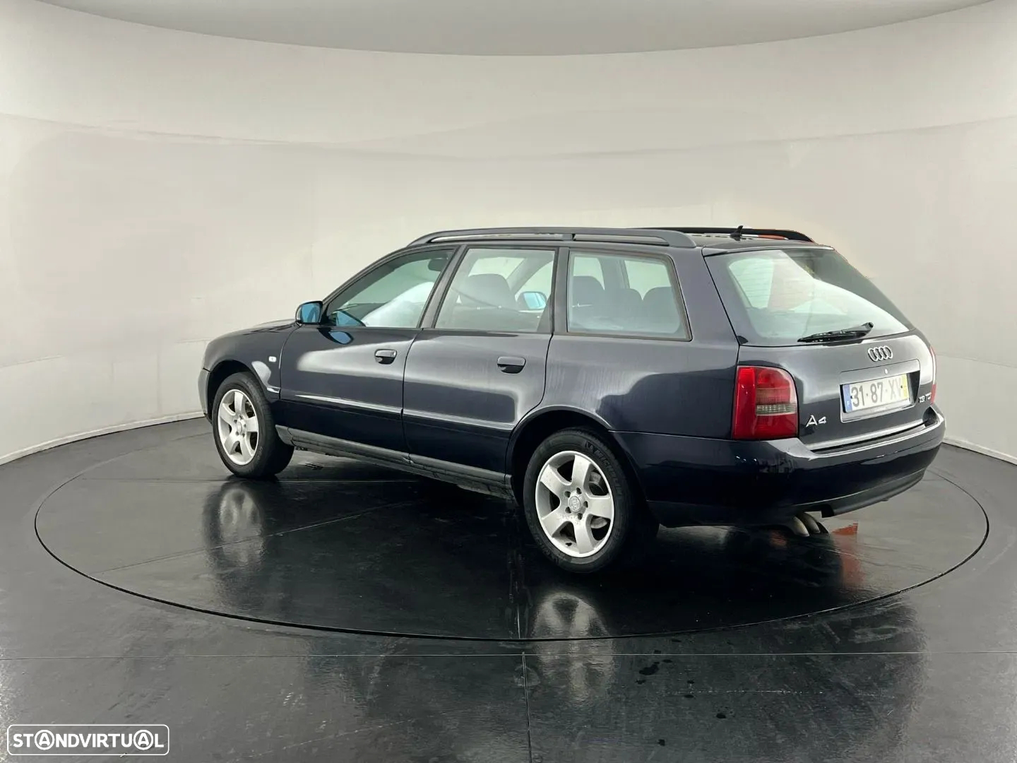 Audi A4 Avant 1.9 TDI Attraction - 3