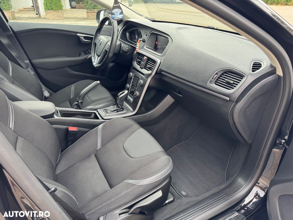 Volvo V40 D2 Geartronic - 15