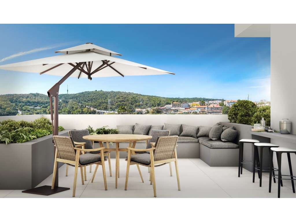 Apartamento T3 com varanda em Campo de Ourique - Grande imagem: 2/50