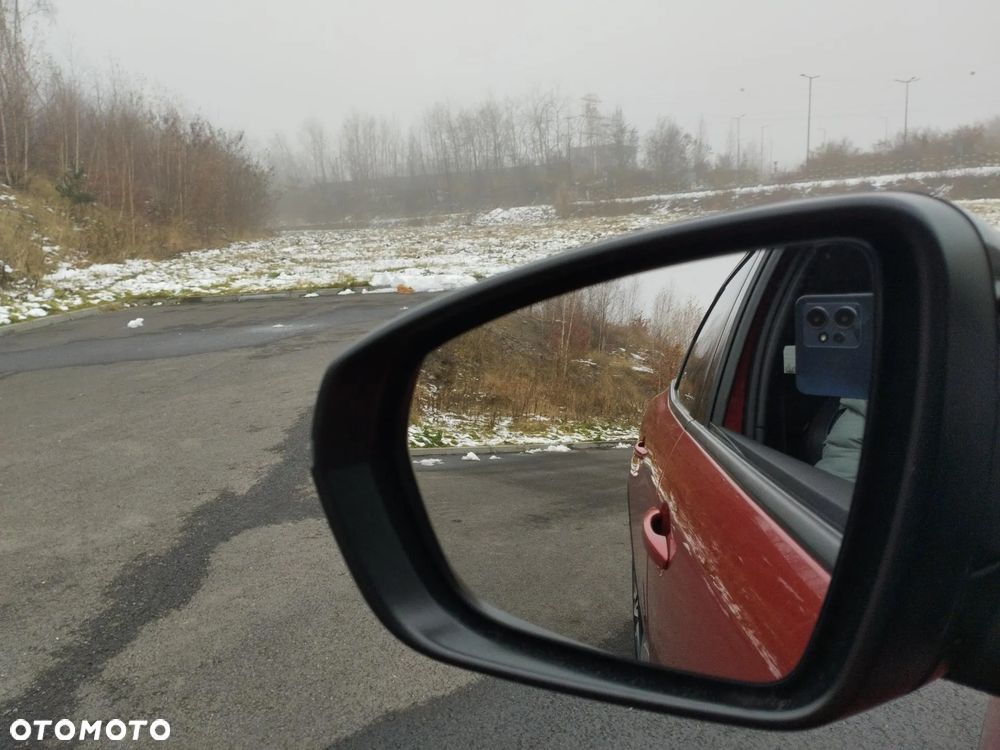 Peugeot 3008 1.5 BlueHDi Allure S&S - 26