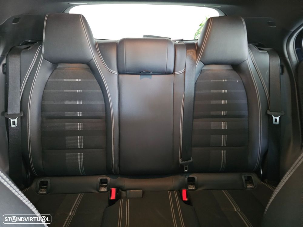Mercedes-Benz A 180 d Urban Aut. - 30