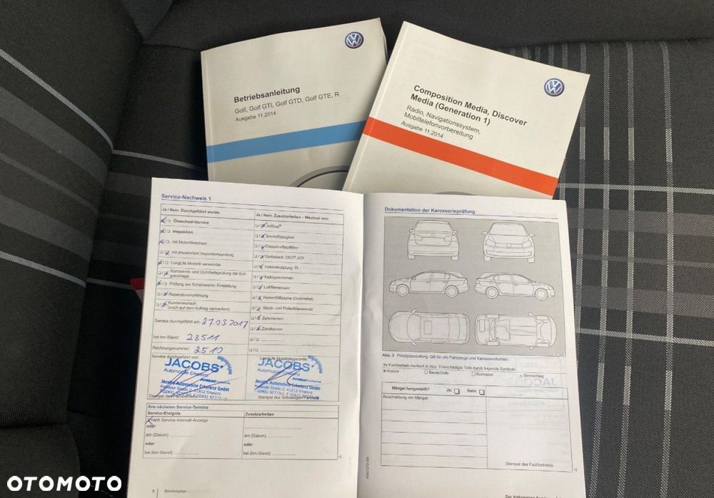 Volkswagen Golf - 18