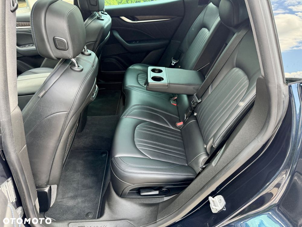 Maserati Levante MHEV Executive - 26
