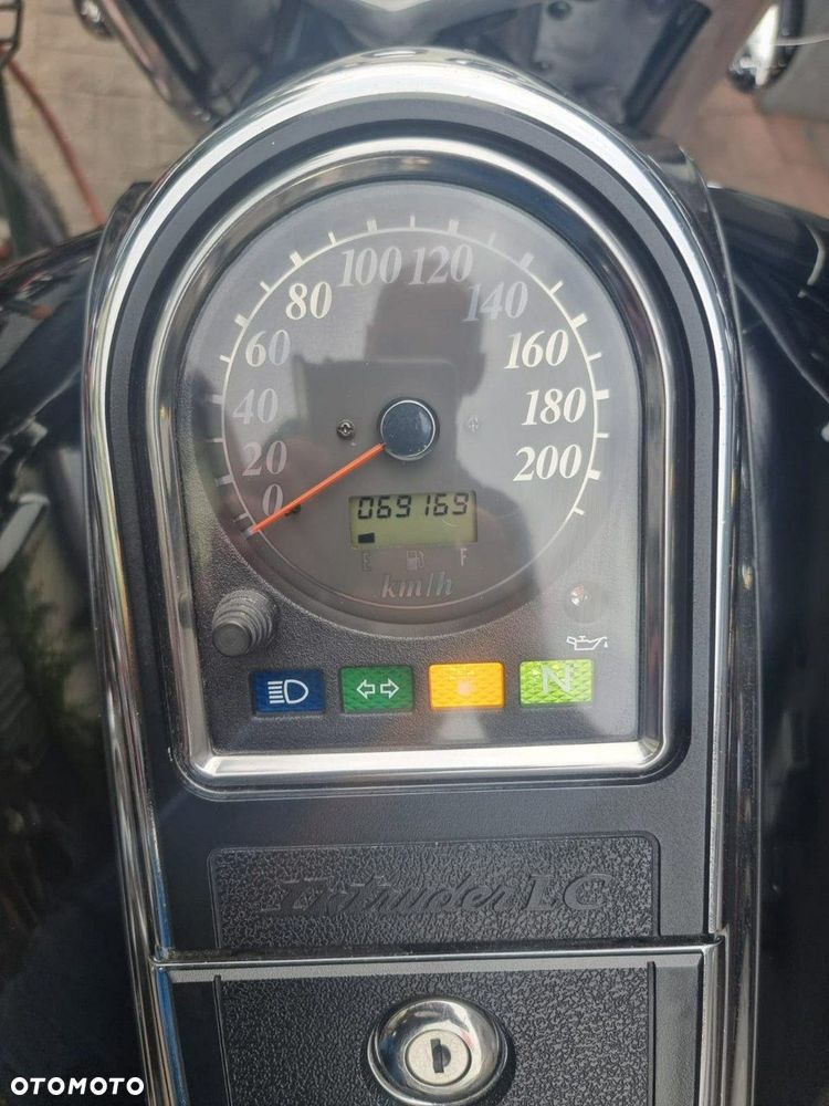 Suzuki VL 1500 Intruder LC - Boulevard C90 - 8