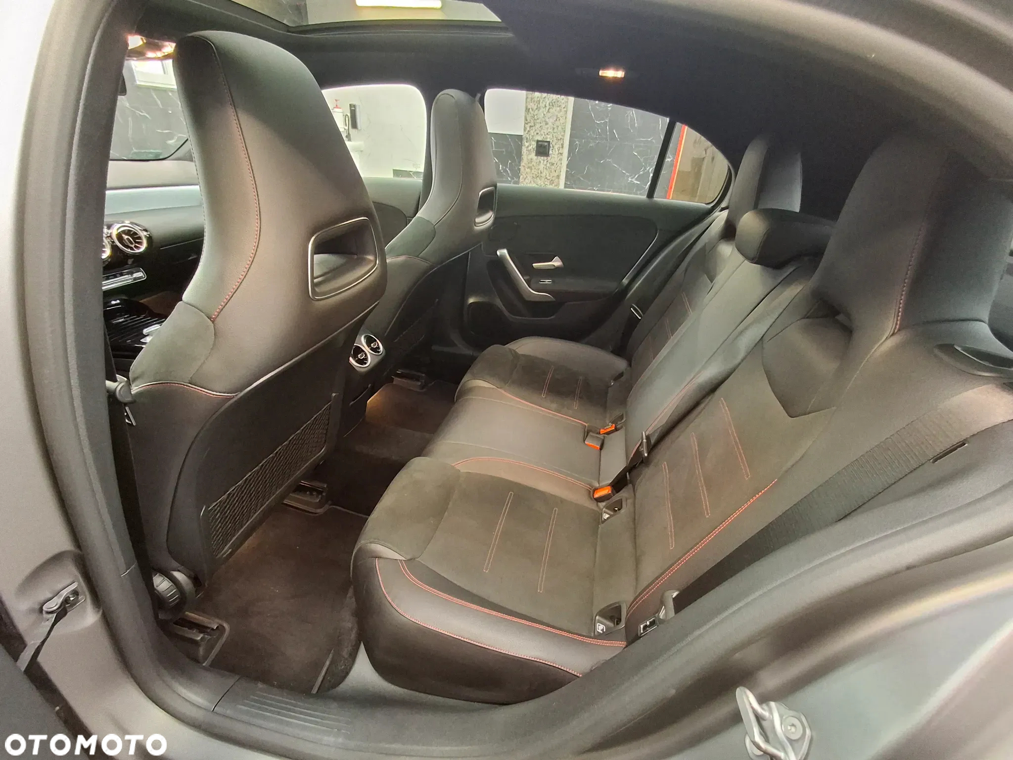 Mercedes-Benz Klasa A 35 AMG 4-Matic 7G-DCT - 18