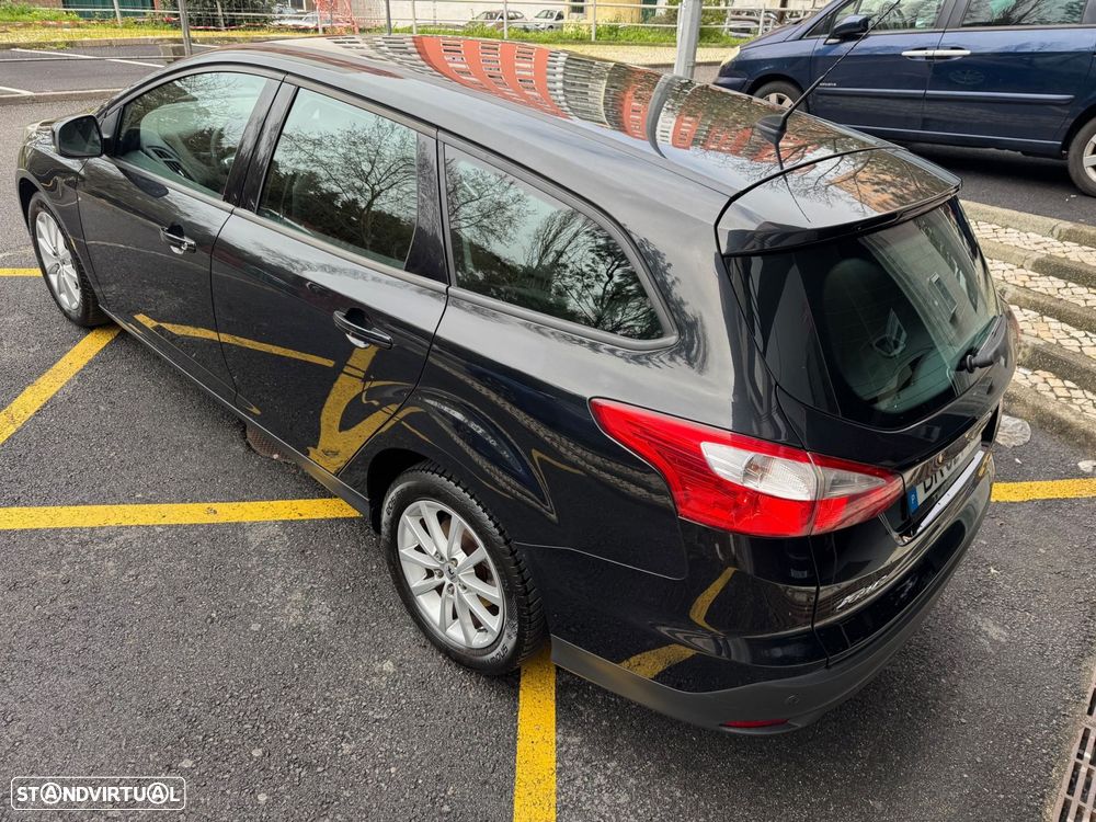 Ford Focus SW 1.6 TDCi ECOnetic 88g S&S Titanium - 7