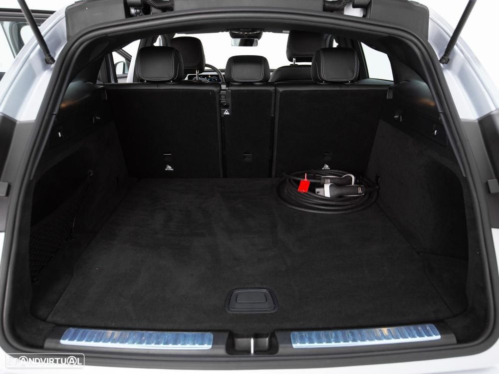 Mercedes-Benz EQC 400 4Matic AMG Line - 12