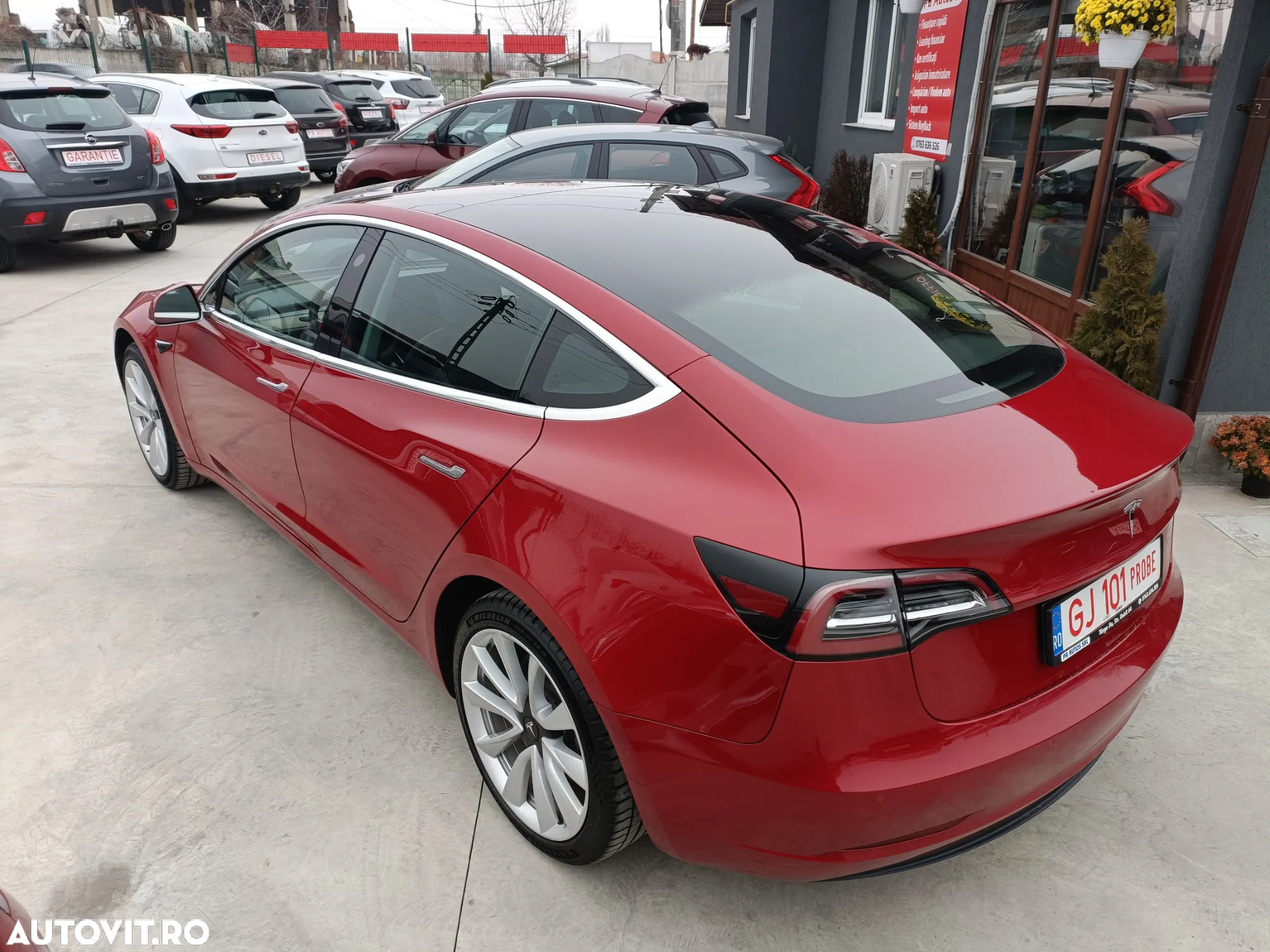 Tesla Model 3 Standard Reichweite Plus Hinterradantrieb - 8