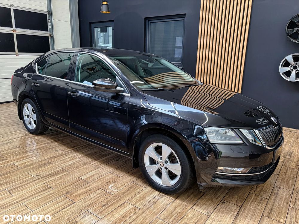 Skoda Octavia 1.5 TSI ACT Style DSG - 5