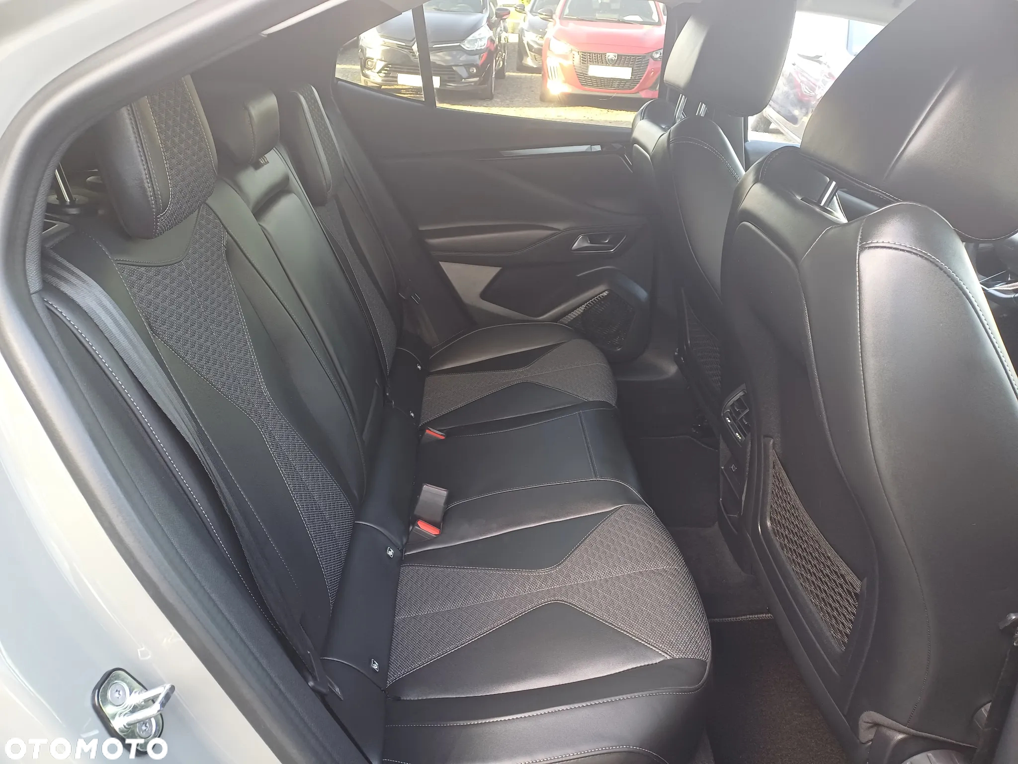 DS Automobiles DS 4 Crossback - 11