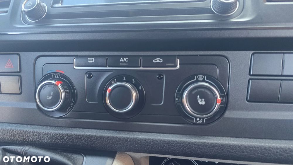 Volkswagen Transporter - 8