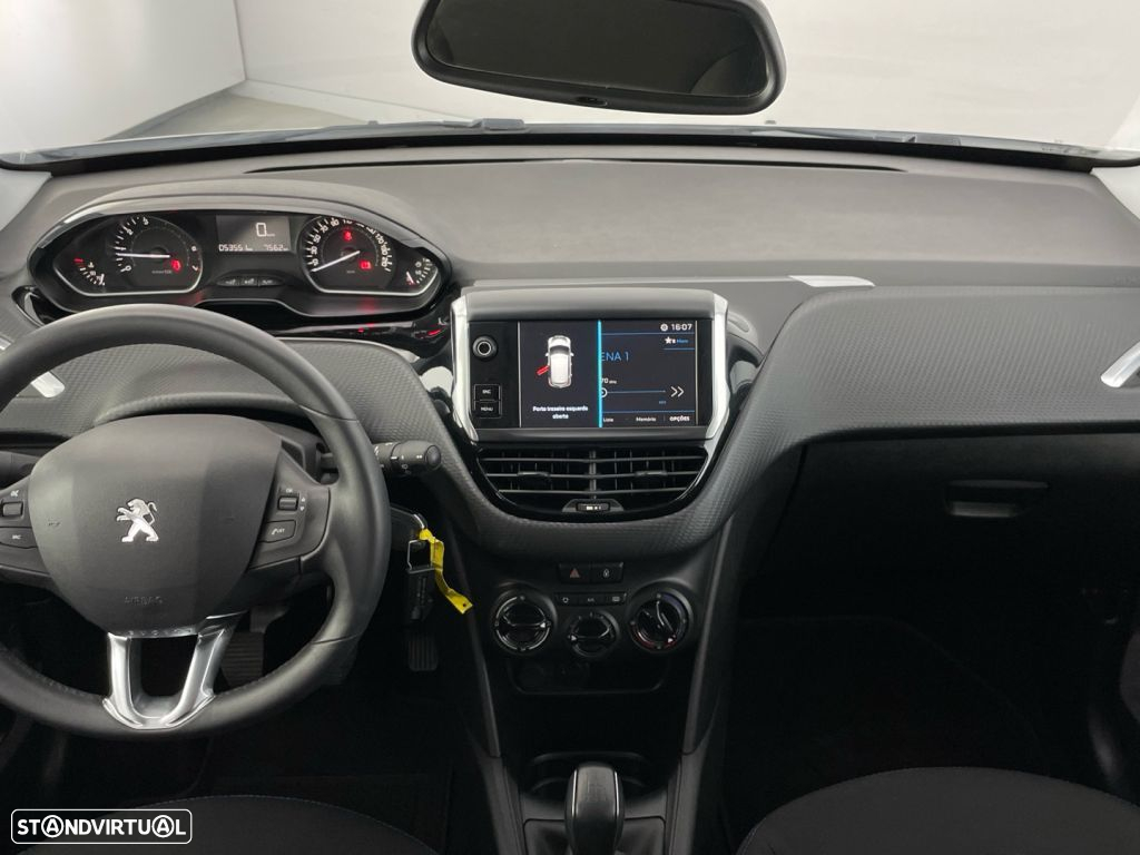 Peugeot 208 1.2 PureTech Style - 10