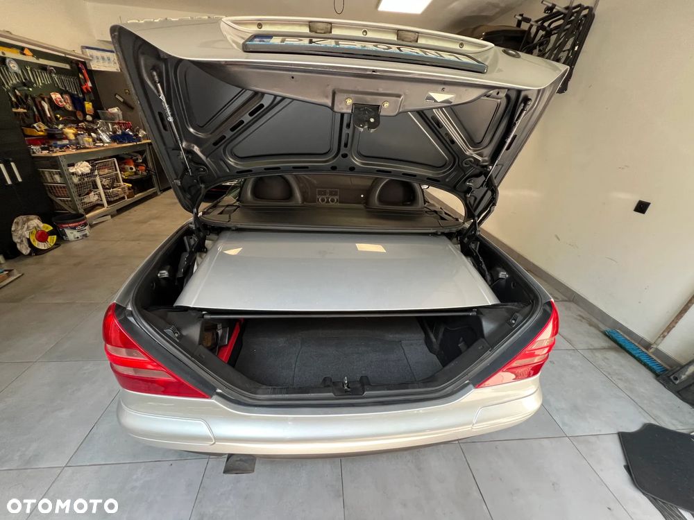 Mercedes-Benz SLK 200 - 9