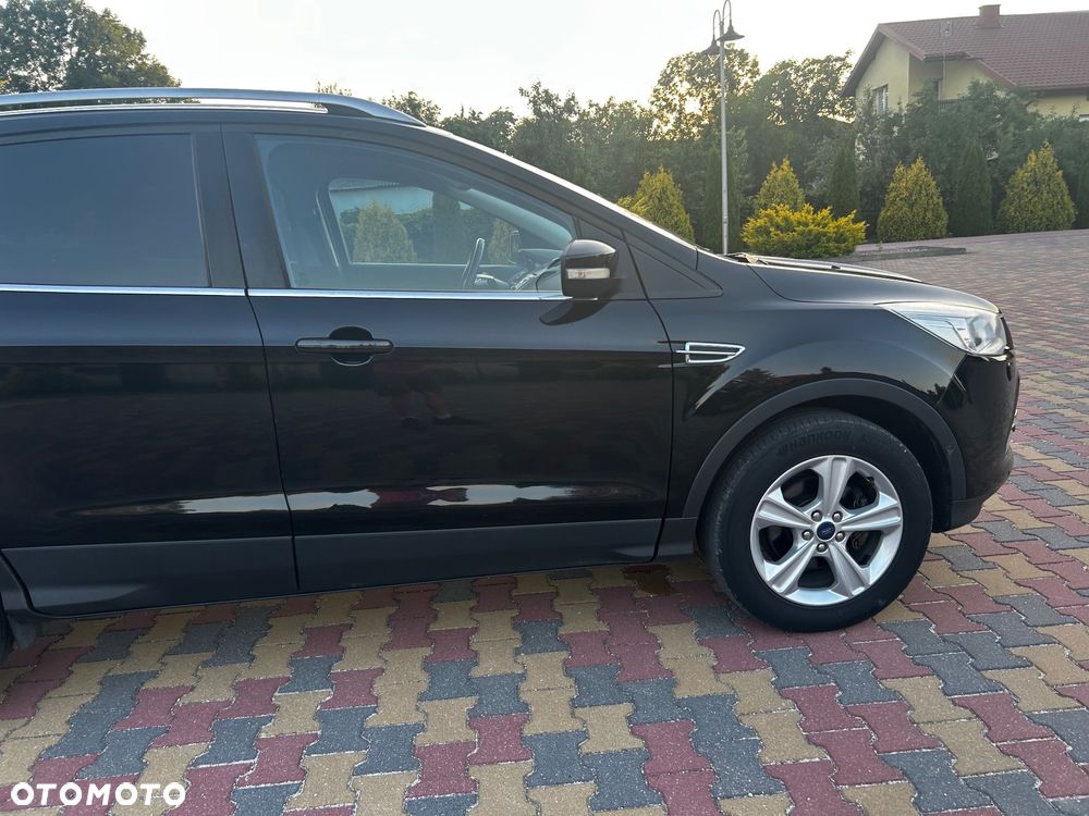 Ford Kuga 1.6 EcoBoost 2x4 SYNC - 17
