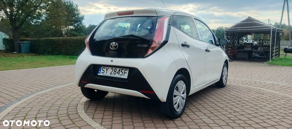 Toyota Aygo 1.0 VVT-i Sprint EU6 - 9