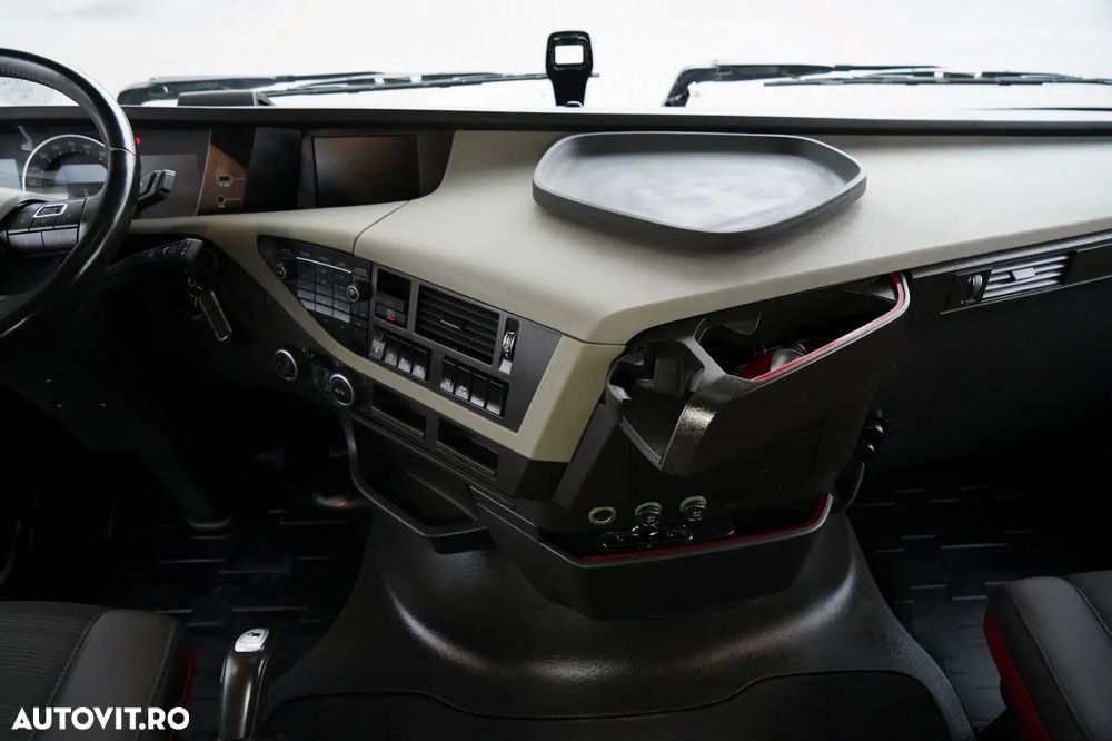 Volvo FH 460 / PUNGĂ JOSĂ / MEGA / I-SHIFT - 31