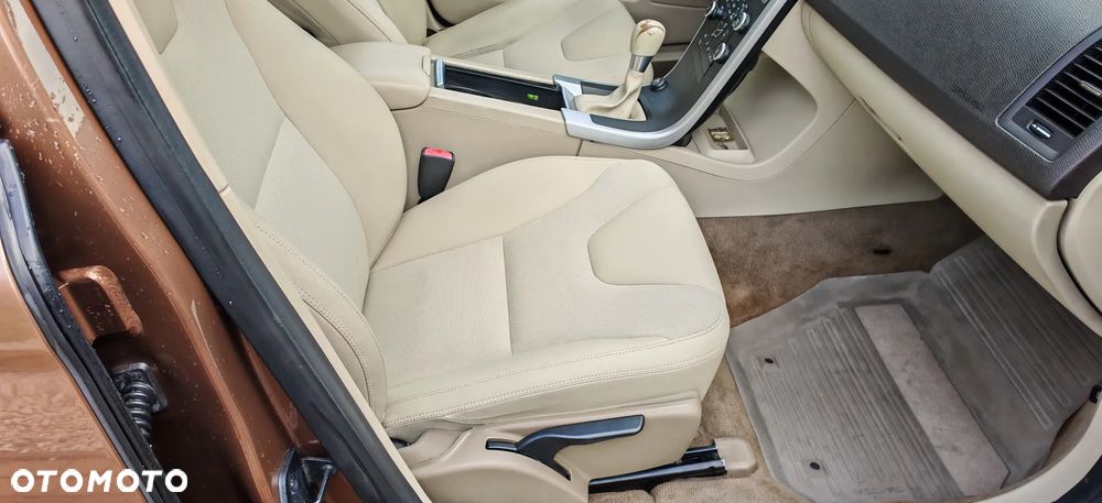 Volvo XC 60 D3 AWD Kinetic - 13