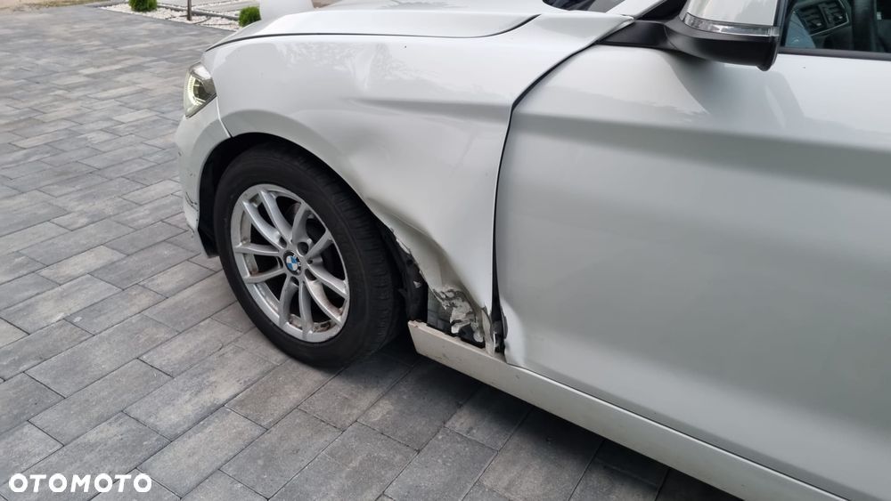 BMW Seria 1 114d Sport Line - 29