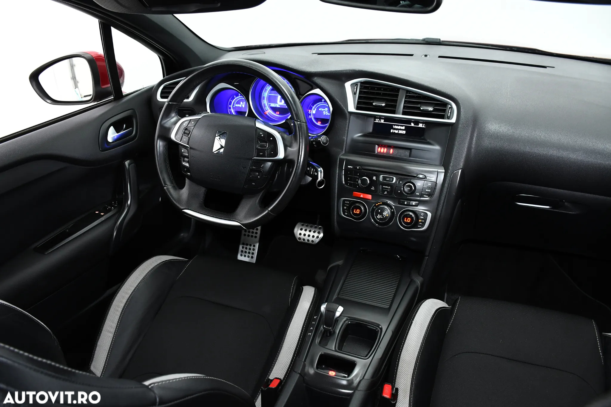 Citroën DS4 e-HDi 110 EGS6 SoChic - 6