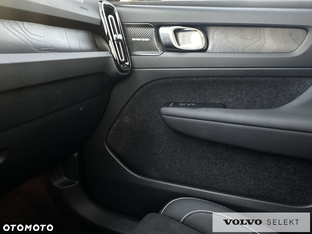 Volvo XC 40 - 20