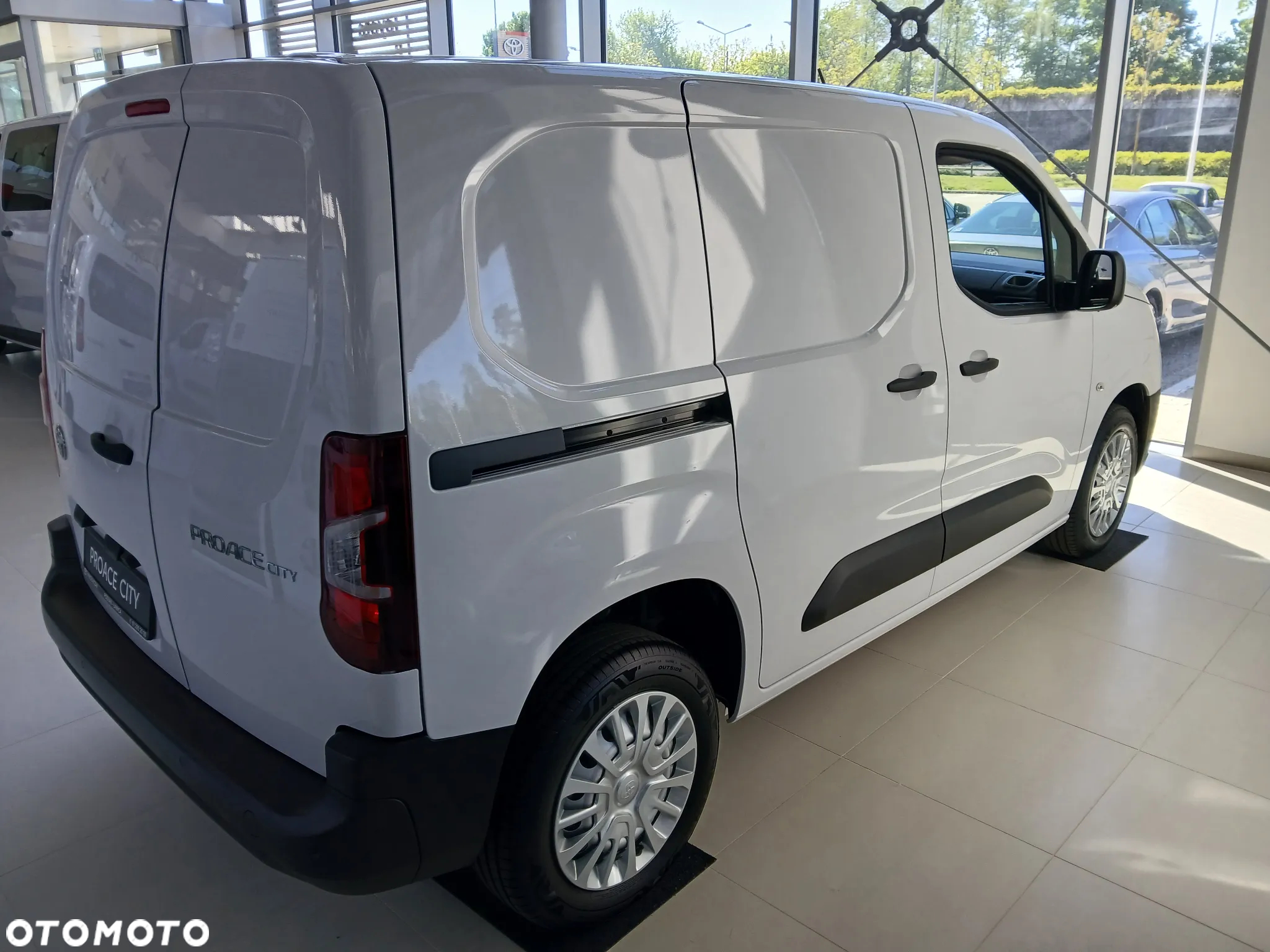 Toyota PROACE CITY - 5