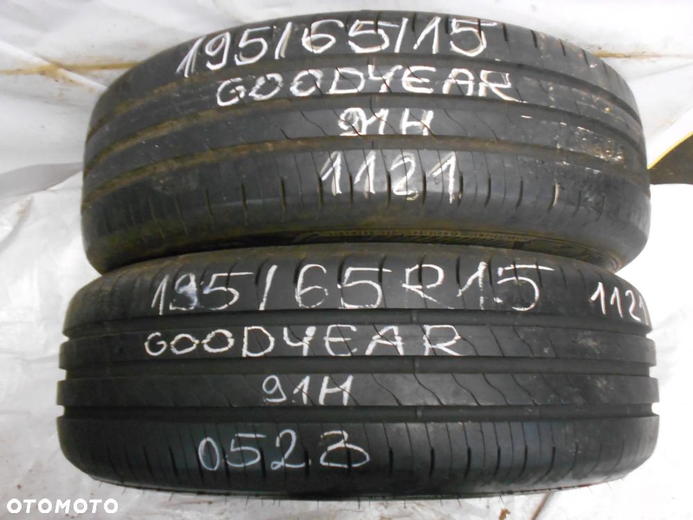 OPONY 195/65R15 GOODYEAR EFFICIENT GRIP PERFORMANCE 2 DOT 0523 / 1121 8MM - 1