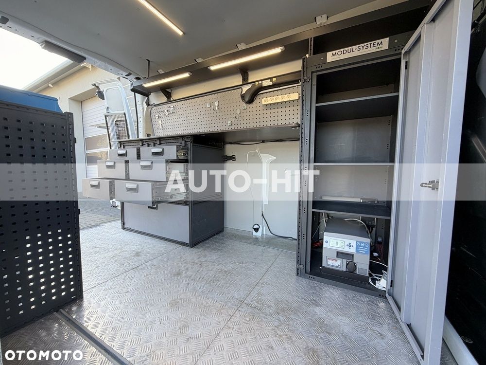Ford Transit - 18