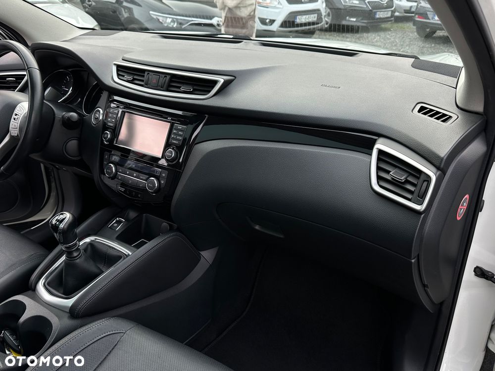 Nissan Qashqai 1.5 dCi Tekna EU6 - 26