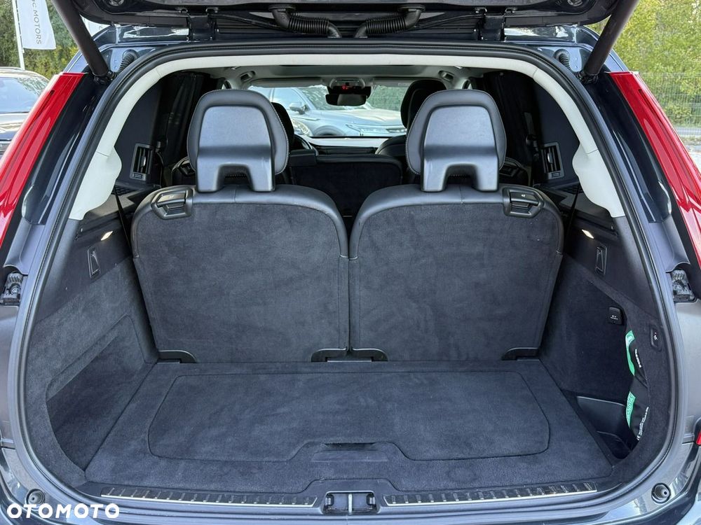 Volvo XC 90 - 20