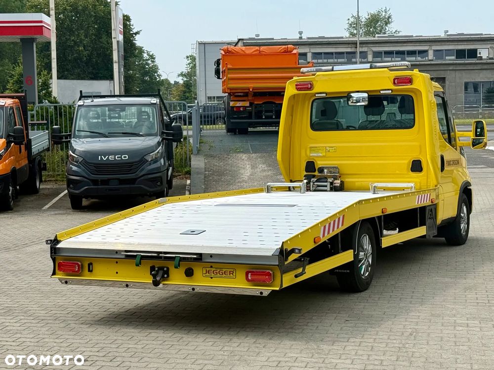 Iveco Daily - 10