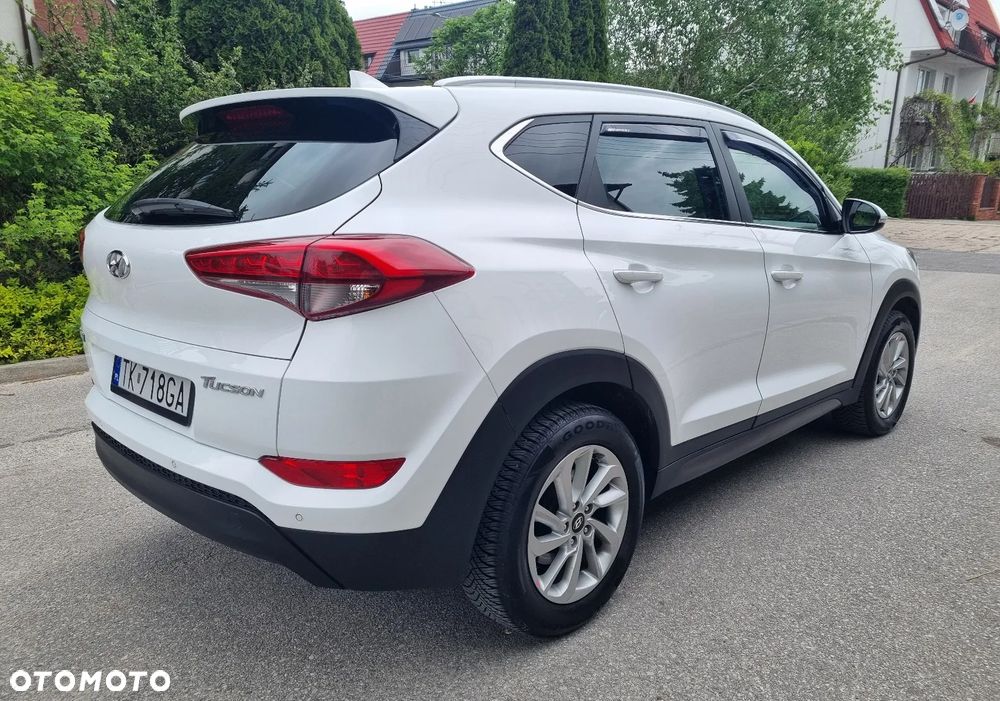 Hyundai Tucson blue 1.7 CRDi 2WD Style - 5