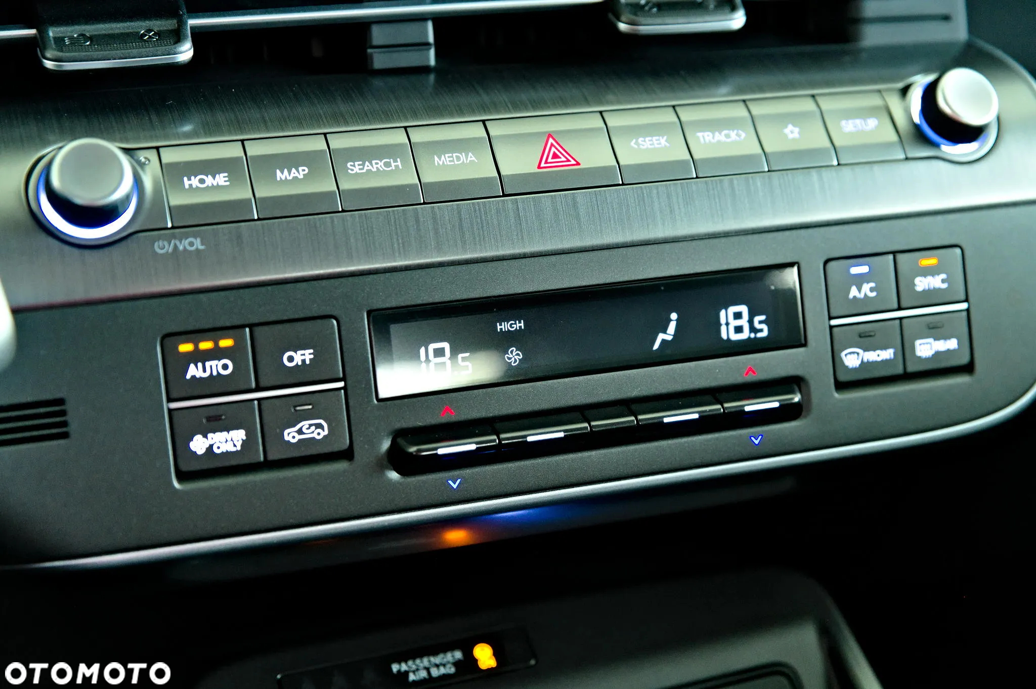 Hyundai Kona - 35