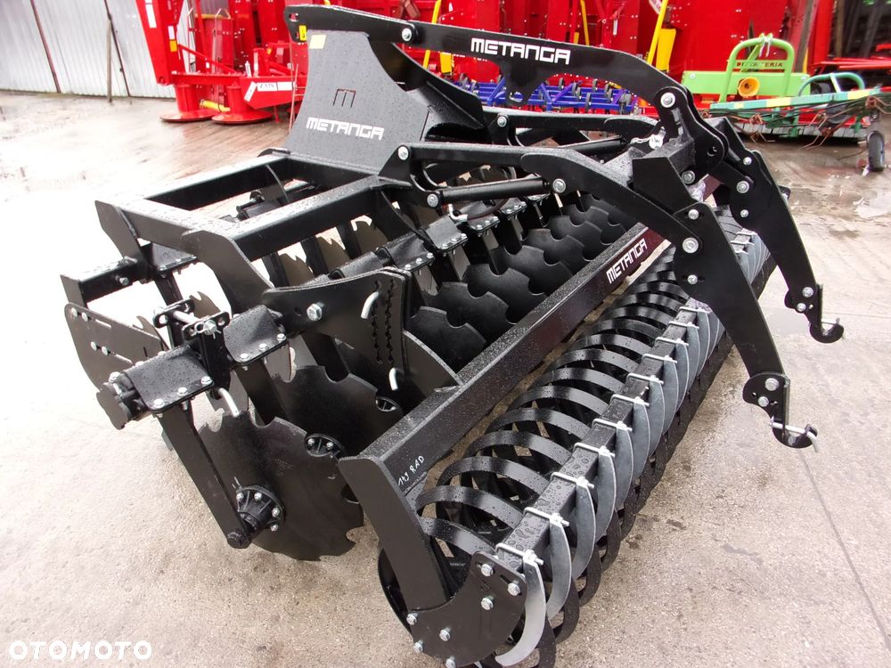 Inny Agregat uprawowy, brona talerzowa ciężka hydraulicznie składana BTCH Euro-Masz 4,0 metry, Agregat uprawowo siewny talerzowy ATUS-300 METANGA z wałem oponowym, ATUS 250,270,300 - Metanga, EuroMasz,  Agro-Masz - 32