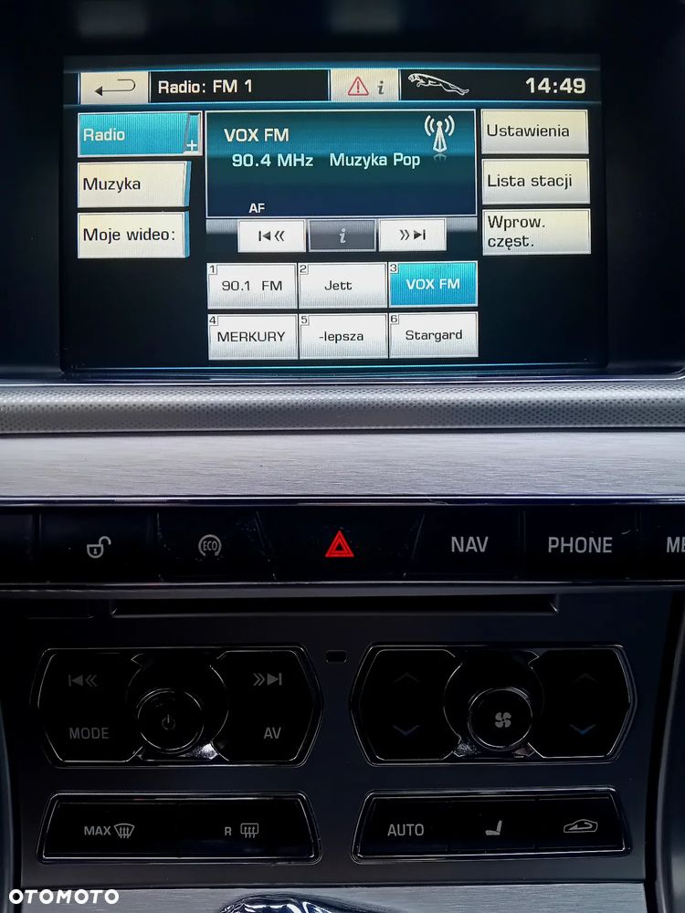 Jaguar XF 2.2 D Premium Luxury - 16