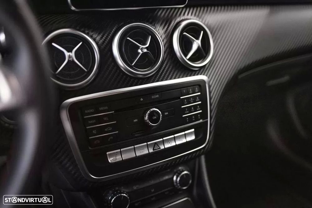 Mercedes-Benz A 200 CDI 7G-DCT AMG Line - 15