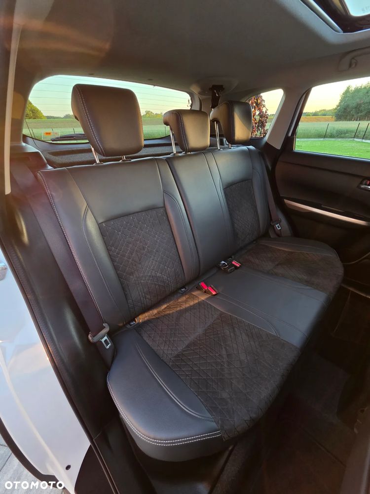 Suzuki Vitara 1.4 Boosterjet Premium 2WD - 20