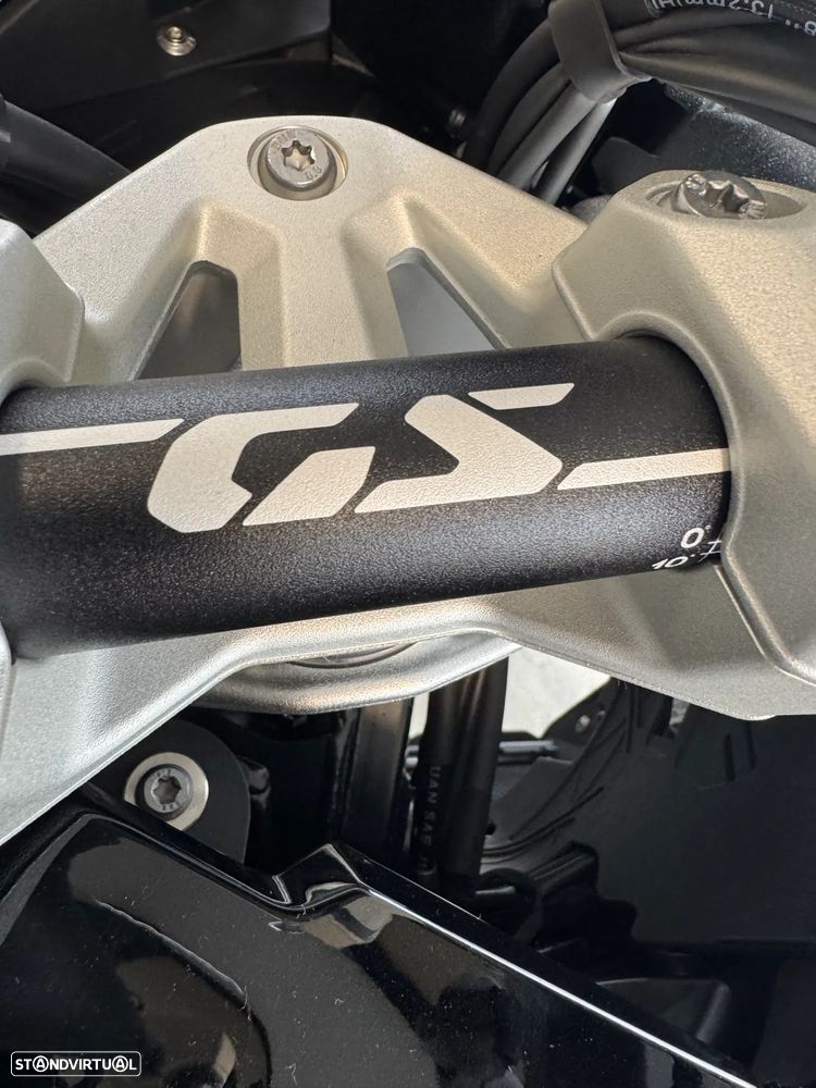 BMW R 1300 GS Adventure R1300GSA TRIPLE BLACK automática rebaixada - 12