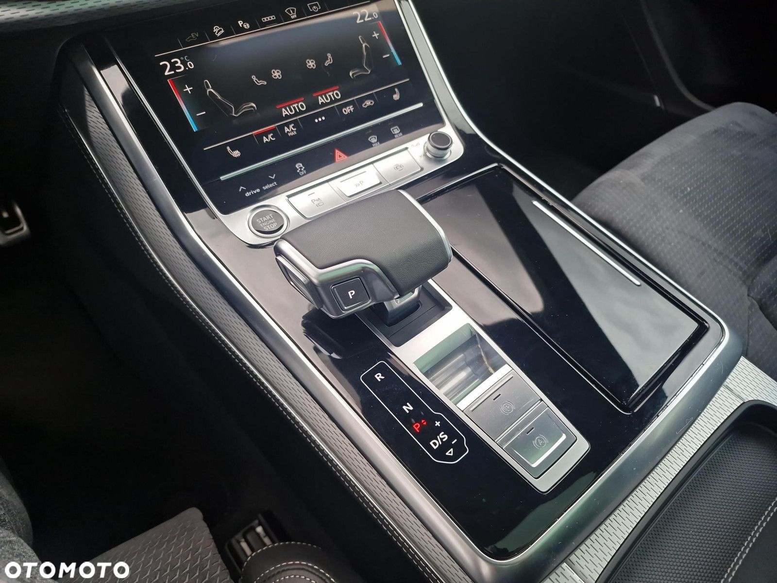 Audi Q8 - 15
