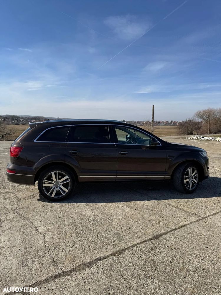 Audi Q7 3.0 TDI Quattro Tip - 9