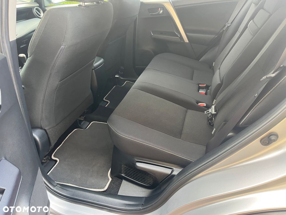 Toyota RAV4 - 35