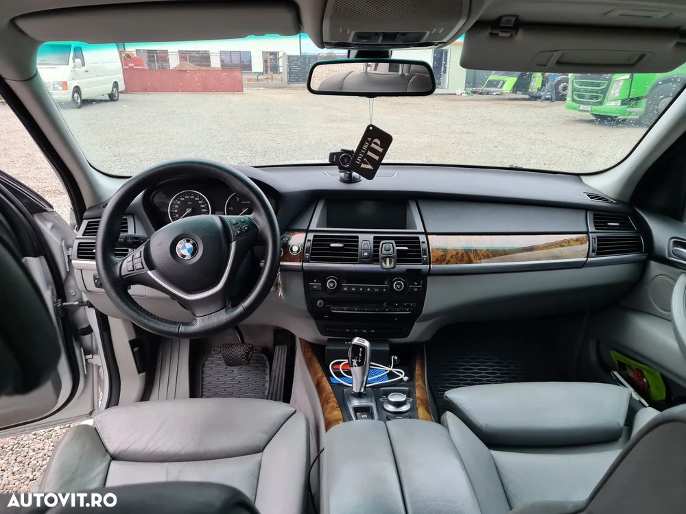 BMW X5 - 6