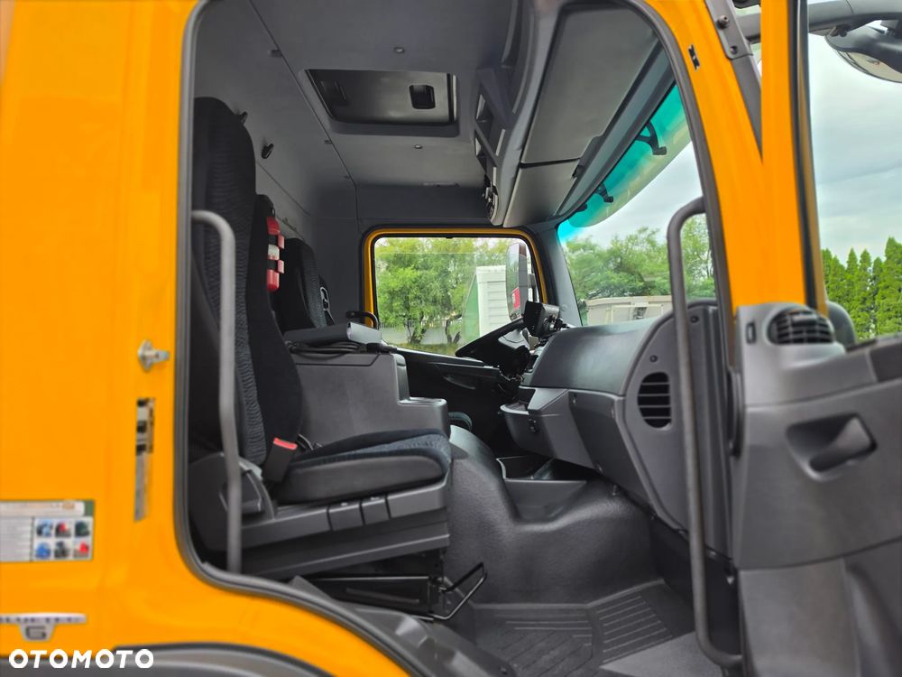 Mercedes-Benz Atego 1324 Chłodnia 6,40 m + Winda 1500 kg | 223 tys. km | zadbany  EURO 6 - 12