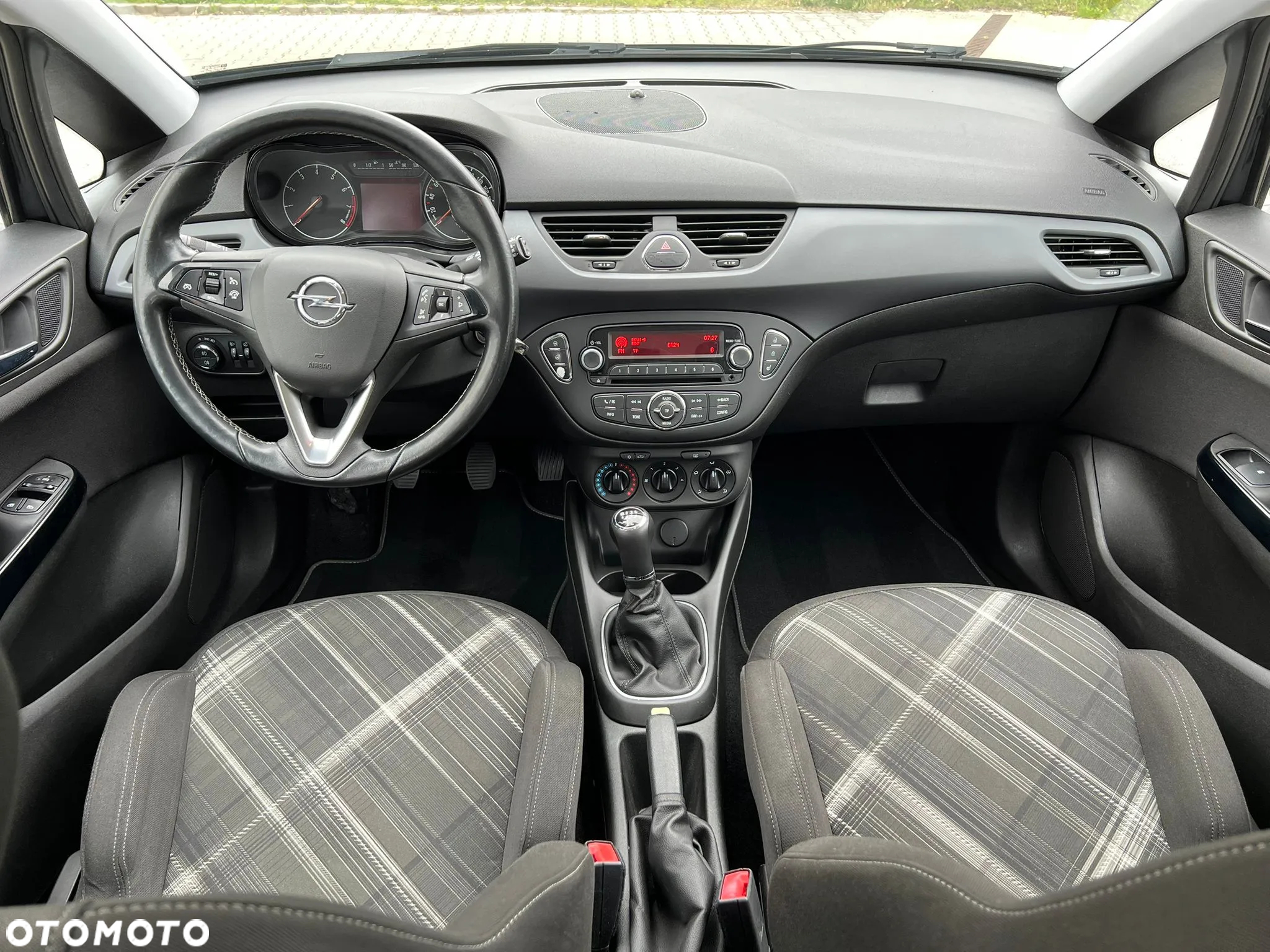 Opel Corsa 1.4 Color Edition - 7