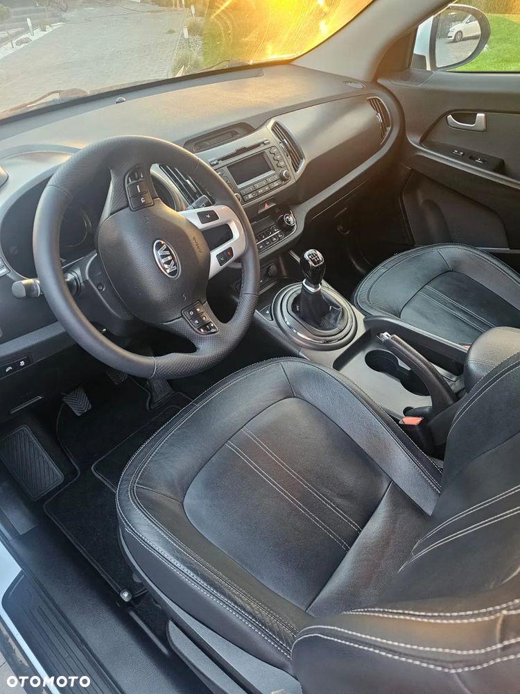 Kia Sportage 1.7 CRDI 2WD Dream-Team Edition - 7
