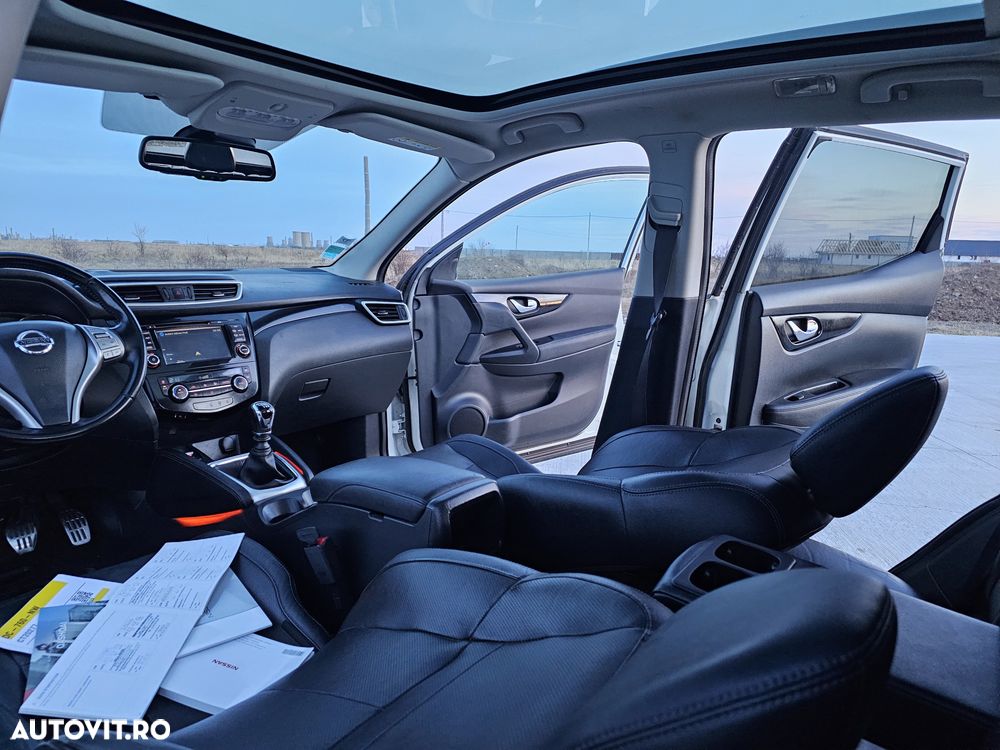 Nissan Qashqai 1.6 DCI Start/Stop Tekna - 13