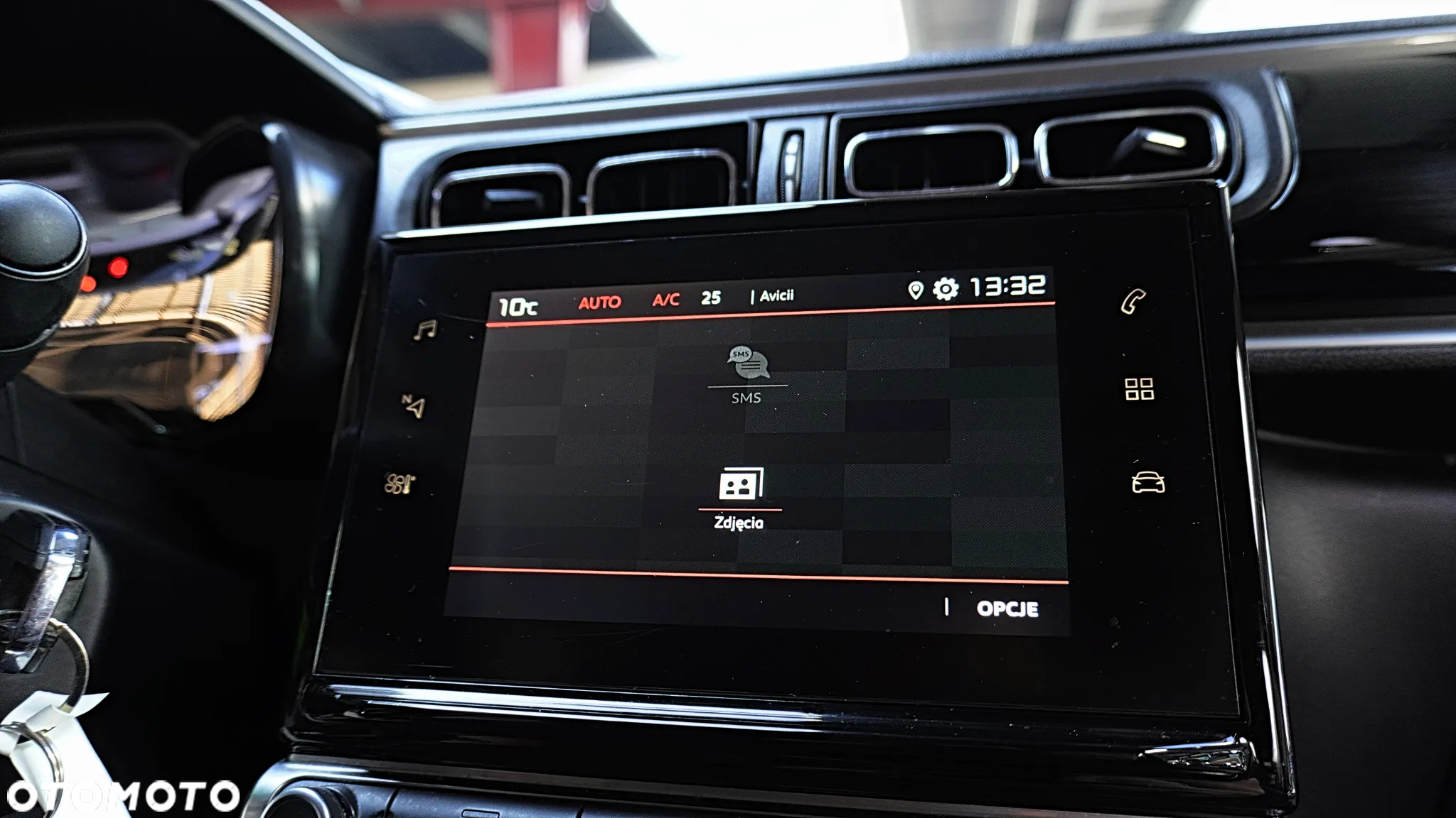Citroën C3 1.2 PureTech Shine EAT6 - 25